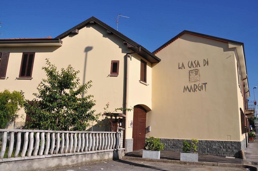 Nova MilaneseLa Casa Di Margitアパートメント エクステリア 写真